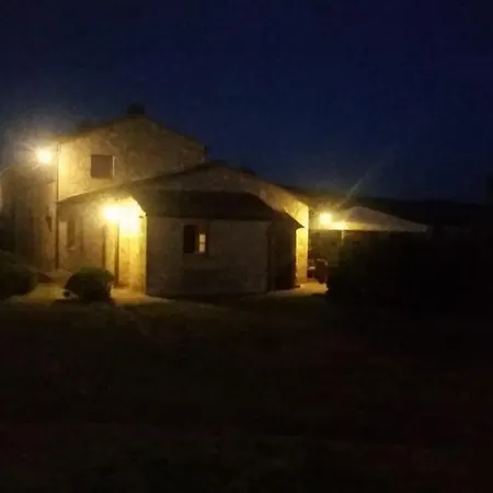 Сasa de vacaciones Casa Girasole Huis-wakacje *